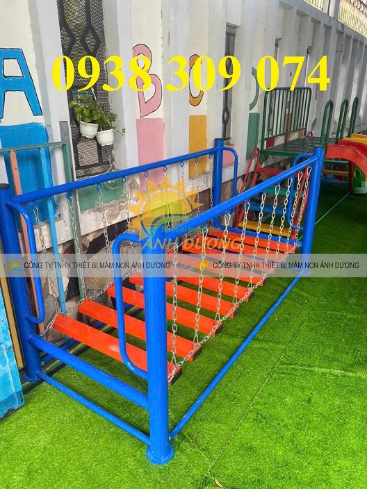 Cầu thăng bằng dao động mầm non,bộ vận động thăng bằng