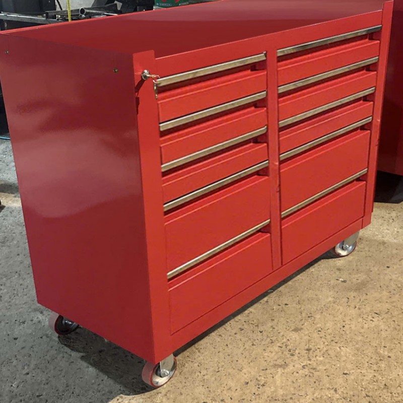 Tủ đồ nghề 11 ngăn kéo kết hợp bảng treo Tủ đồ nghề 11 ngăn kéo có bánh xe tiện di chuyển. Đây là lo