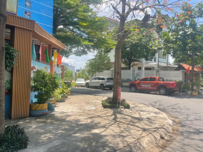 CƠ HỘI VÀNG SỞ HỮU BIỆT THỰ 3 MẶT TIỀN QUẬN 2 , BÌNH TRƯNG ĐÔNG, HCM - 214M2 - 45 Tỷ