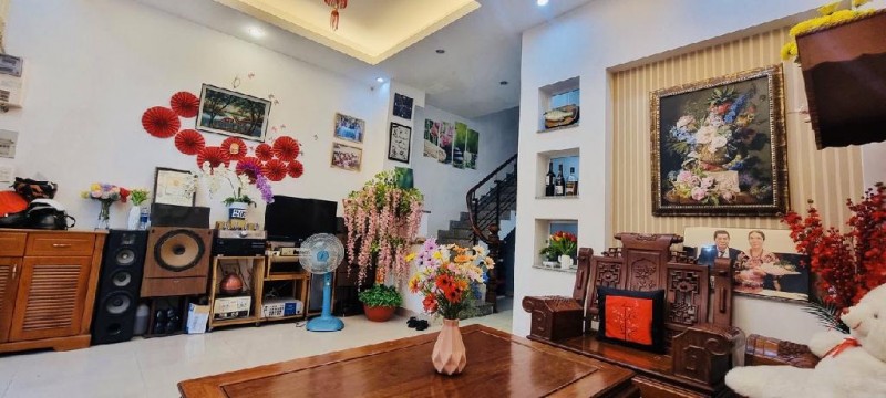 NHÀ 1 ĐỜI CHỦ - 80m2 - NGANG 5M RƯỠI - 4 TẦNG LẦU - HUỲNH VĂN BÁNH THÔNG LÊ VĂN SỸ, PHÚ NHUẬN -