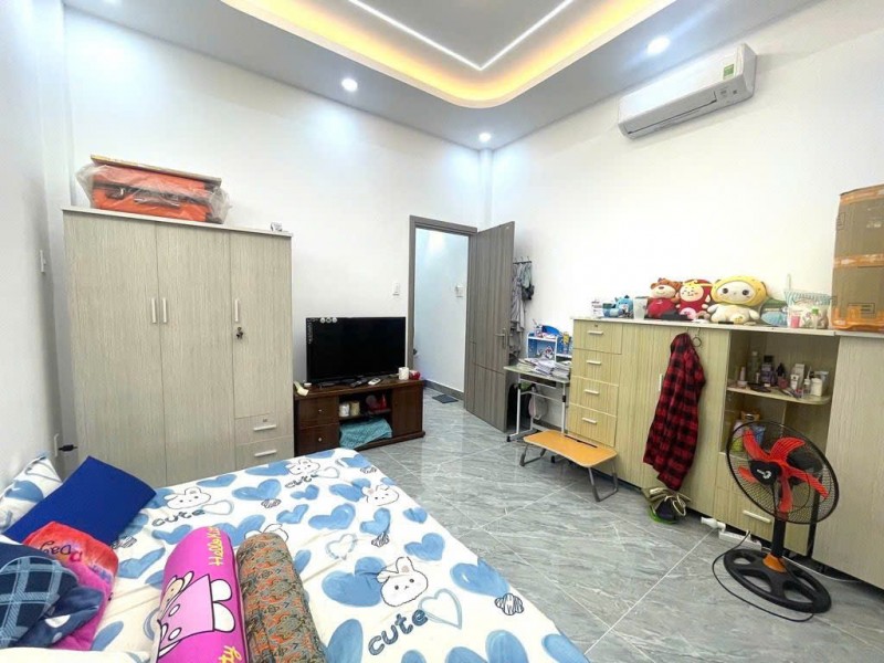 Bán nhà hẻm 331 Phan Huy Ích 70m2 view gốc 4 tầng tiện làm CHDV với 12PN chỉ 13.5 tỷ