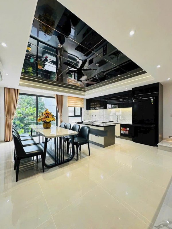 GIẢM 500 TRIỆU CHÍNH CHỦ CẦN BÁN GẤP NHÀ 5 TẦNG MỚI KENG-HẺM XE HƠI THÔNG 8 m-FULL NỘI THẤT SỊN