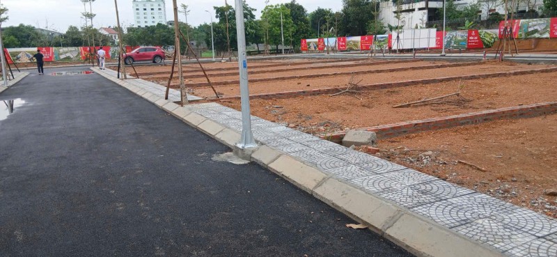 ĐẤT HOÀ LẠC ĐẸP HIẾM CÓ – CHÍNH CHỦ BÁN