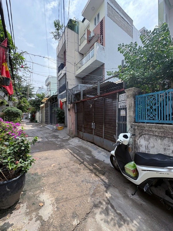 Chính Chủ Cần Bán Đất ngay trục RẠCH XUYÊN TÂM Đường Nơ Trang Long,P.13, Bình Thạnh, TP.Hồ Chí Minh.