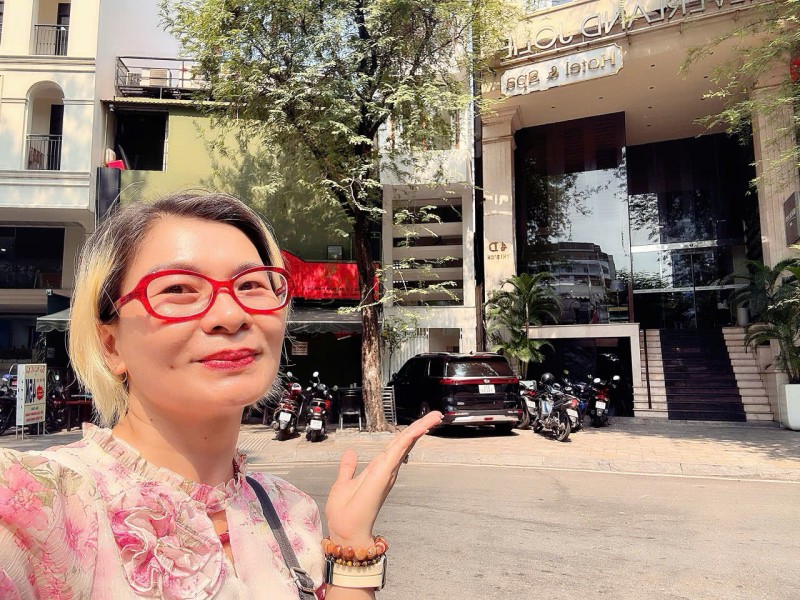 BÁN SIÊU PHẨM TÒA NHÀ 8 TẦNG CÓ HẦM MẶT TIỀN Đ.ĐÔNG DU, QUẬN 1- DT 77M2- VIEW TRIỆU ĐÔ NGẮM TOÀN