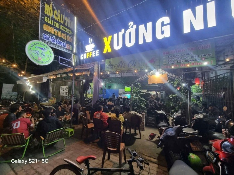 Sang lại quán Coffee và Hồ câu tôm & coffee tại Bình Chánh