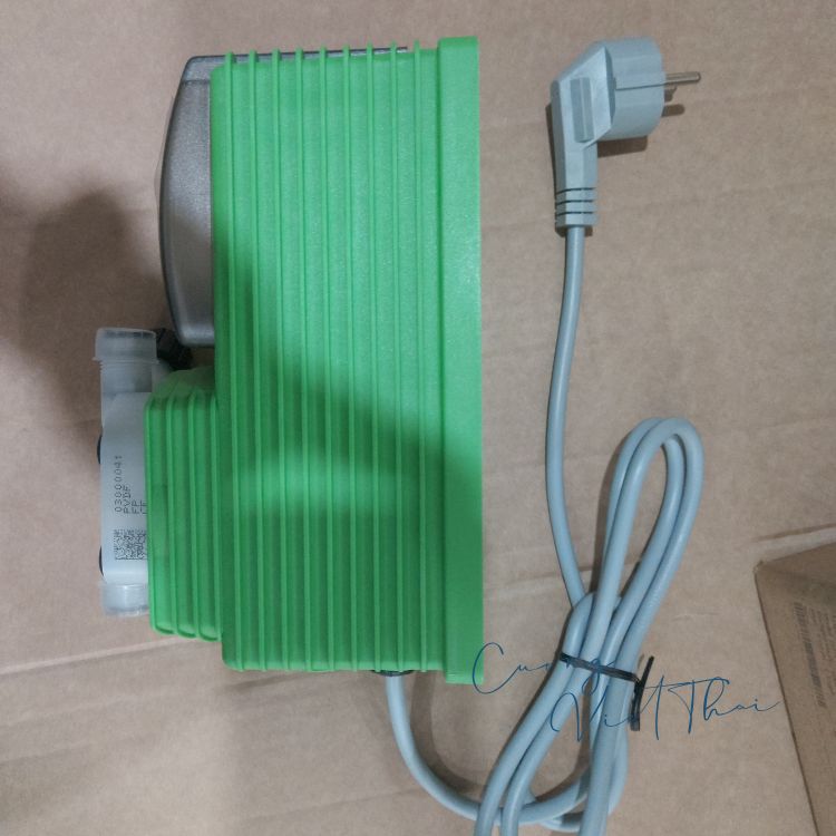 Bơm định lượng EMEC VCL 0512 - 22 L/h 5 bar with level control