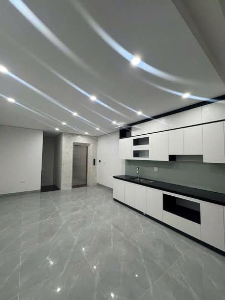 BÁN NHÀ PHỐ NGỌC TRÌ- LÔ GÓC 3 THOÁNG-55m2 NHỈNH 9. GẦN HỒ ĐIỀU HOÀ 20HA LỚN NHẤT LONG BIÊN -THANG