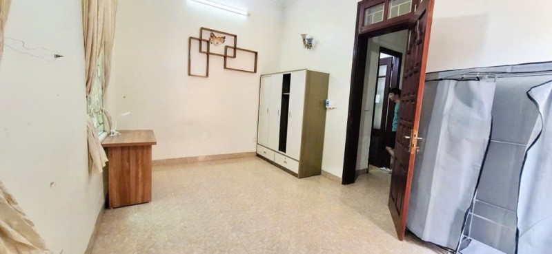CHO THUÊ NGUYÊN CĂN MINH KHAI, Ô TÔ ĐỖ CỬA, LÀM VĂN PHÒNG, 56M 4T 16TR 0965549363