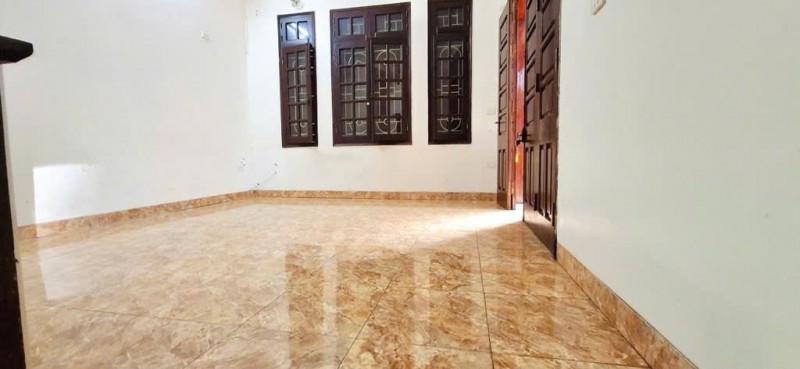 CHO THUÊ NGUYÊN CĂN MINH KHAI, Ô TÔ ĐỖ CỬA, LÀM VĂN PHÒNG, 56M 4T 16TR 0965549363