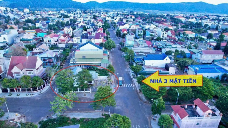 BÁN BIỆT THỰ 300m2 LÔ 90 LIÊN NGHĨA, ĐỨC TRỌNG .LÂM ĐỒNG Hàng hiếm trung tâm – vị trí VIP đáng sống