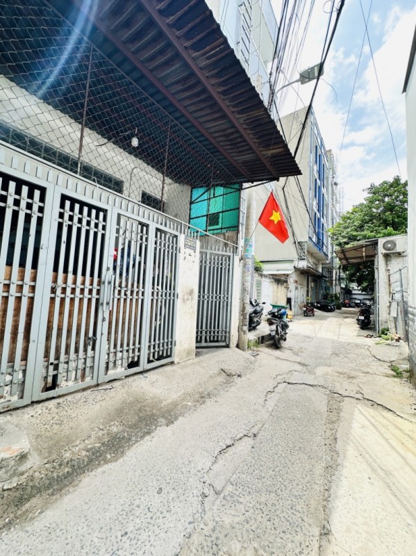 Bán nhà  HXH 5m Lê Trọng Tấn, gần Tây Thạnh, 5x20m, 2 Tầng cũ, GPXD 7 Tầng, 7,6 tỷ.