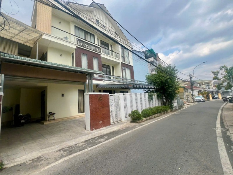 Cho thuê nhà mặt tiền Cổ Loa phường 2 Đà Lạt 20 triệu/tháng