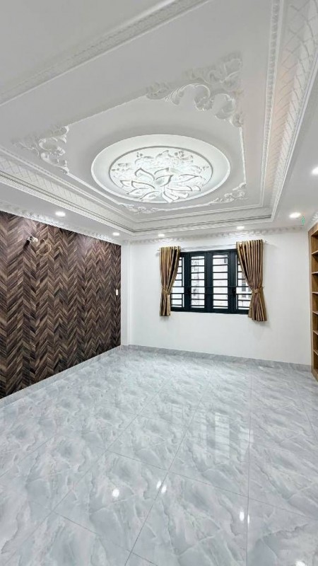 Bán 
Nhà Phố 5 Tầng Hẻm Xe Hơi Thông Bình Trị Đông A, Bình Tân – 586m² – Giá 7,8 Tỷ