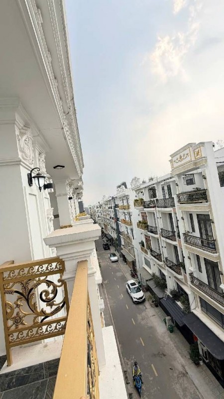 Bán 
Nhà Phố 5 Tầng Hẻm Xe Hơi Thông Bình Trị Đông A, Bình Tân – 586m² – Giá 7,8 Tỷ