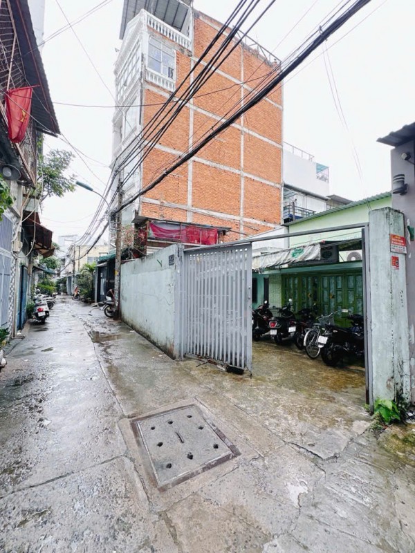 CHỦ 1 ĐỜI BÁN NHÀ C4 MẶT TIỀN HXH 8M Đ.TÔN THẤT THUYẾT, QUẬN 4- NGANG LỚN HIẾM 10,7M*27,9M DTCN