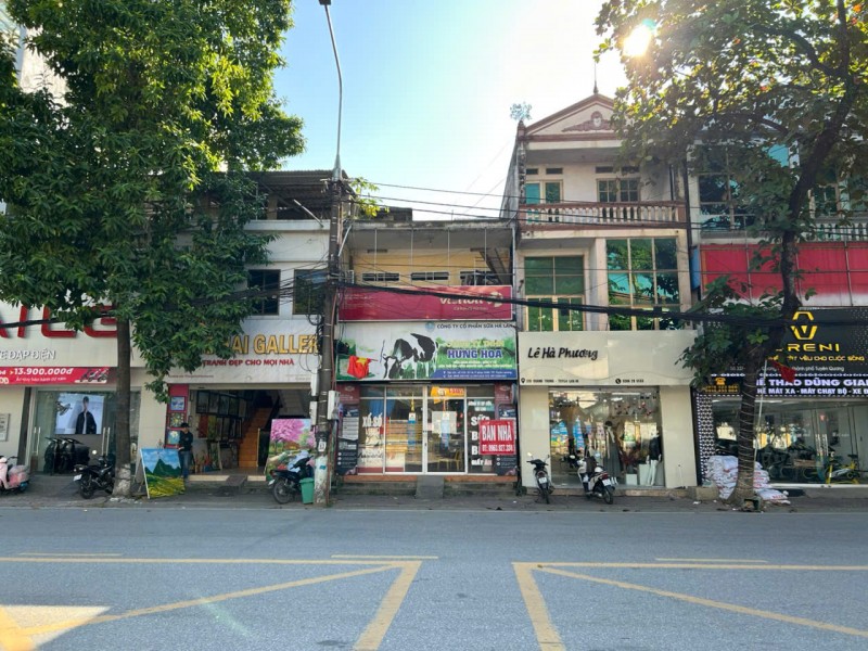CHÍNH CHỦ BÁN NHÀ MẶT PHỐ ĐẸP NHẤT TRUNG TÂM TP TUYÊN QUANG