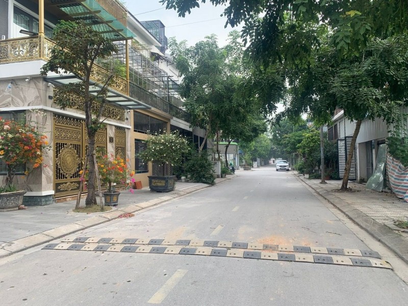 CHO THUÊ ÷ LIỀN KỀ KHU ĐÔ THỊ SINH THÁI FORRISA – TASCO XUÂN PHƯƠNG 