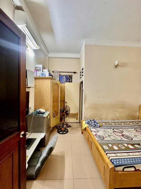 Bán nhà Mặt tiền Vạn Kiếp, nói dài Phan Xích Long, 9x19m, 4 Tầng cũ, 1 đời chủ, chào 45 Tỷ.