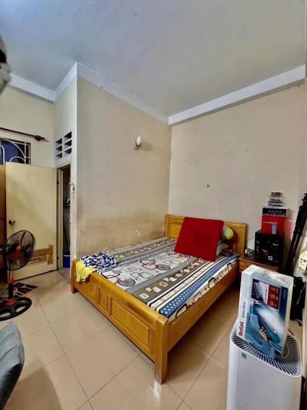 Bán nhà Mặt tiền Vạn Kiếp, nói dài Phan Xích Long, 9x19m, 4 Tầng cũ, 1 đời chủ, chào 45 Tỷ.