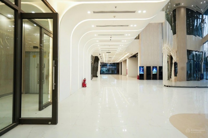 Văn phòng hạng A tại ROX Tower – tầng cao, căn góc đẹp, phù hợp doanh nghiệp 15 - 30 nhân sự