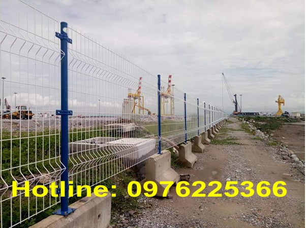 Hàng rào lưới thép khu công nghiệp - Hàng rào lưới thép hàn