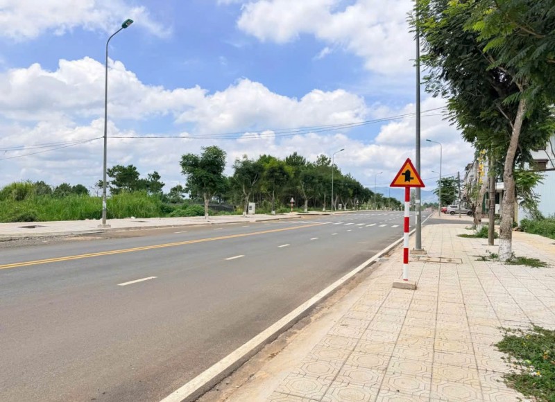 HOT HOT – SỞ HỮU LÔ ĐẤT VỊ TRÍ ĐẸP TẠI HOÀNG VĂN THỤ - BẢO LỘC - LÂM ĐỒNG