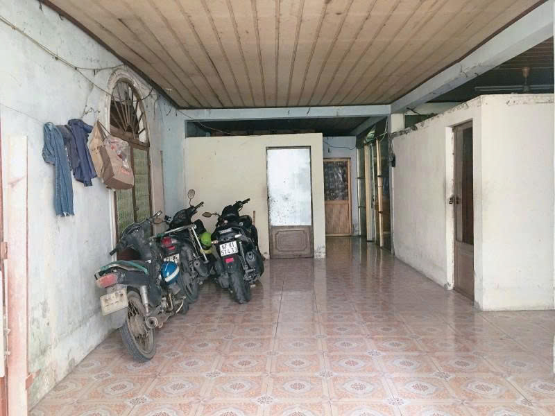 Bán nhà Mặt tiền Nguyễn Hới - giao Kinh Dương Vương, 13,5x38m, Cấp 4 - có 8PN,  29,9 Tỷ.