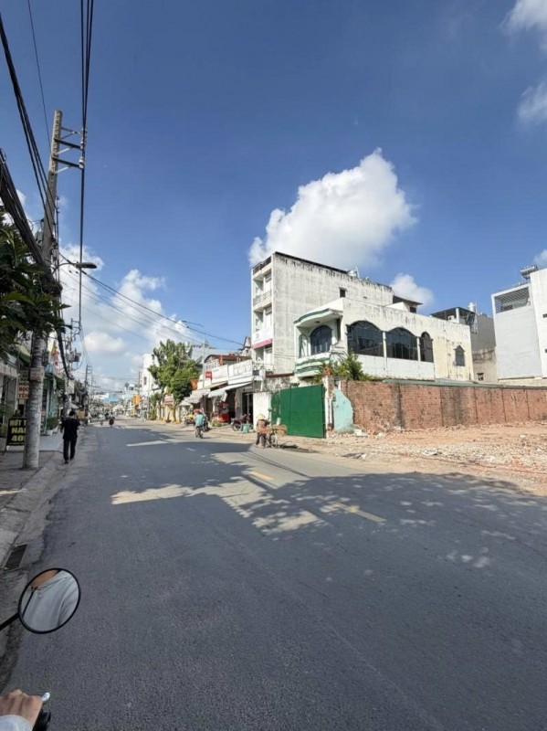Bán Đất  mặt tiền Trương Phước Phan - gần Hương Lộ 2,  9,4x16m, đất ở, GPXD 6 Tầng, 12,5 Tỷ.