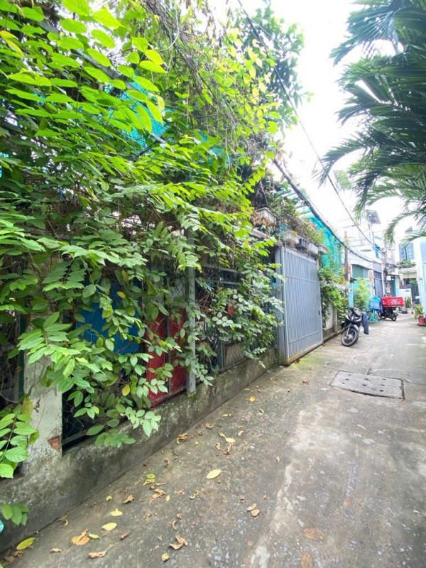 Bán nhà 142m2 Huỳnh Tấn Phát, P.Tân Phú, Q7, giá 5.5 tỷ, sổ hồng riêng, LH: 0903332332