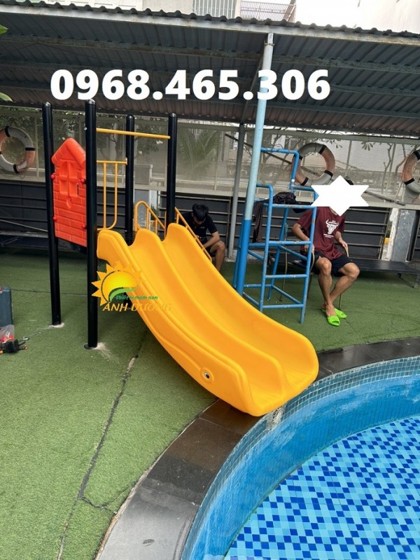 Cầu trượt sắt trẻ em máng nhựa đôi siêu bền, cầu trượt máng đôi cho bé
