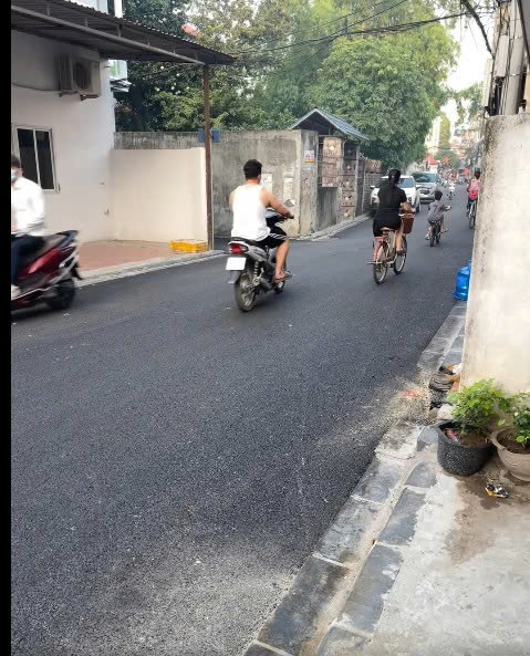 CHÍNH CHỦ CẦN NHƯỢNG LẠI CỬA  HÀNG QUÁN TÓC, MÊ LINH ,HÀ NỘI