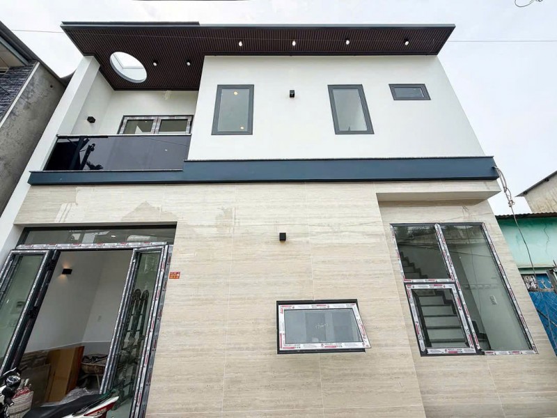 Bán nhà 1 trệt 1 lầu mới gần bờ kè bửu long, P. TRấn Biến giá chỉ 2.5 tỷ