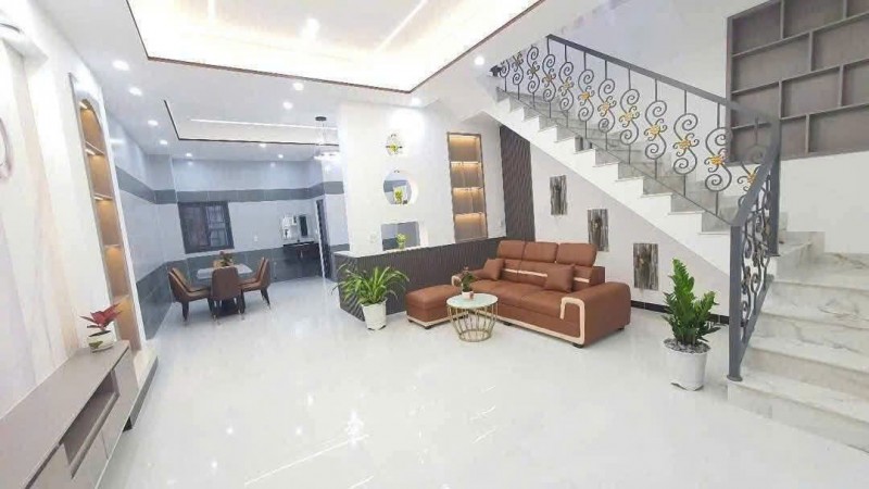 Nhà đẹp - Giá tốt Cần bán gấp nhà 1 trệt 1 lầu ở Thị trấn Tân Túc,Huyện Bình chánh,TPHCM
