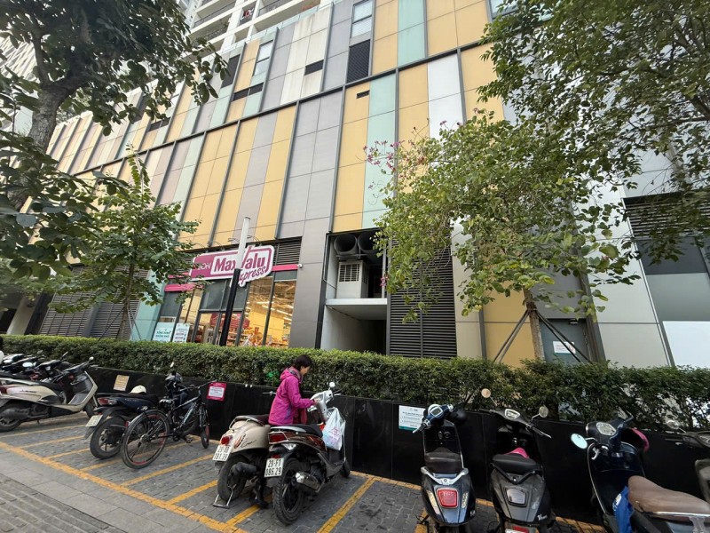 BÁN CHÂN ĐẾ CHUNG CƯ KOSMO TÂY HỒ
