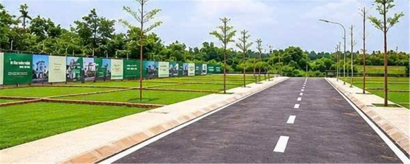 Bán mảnh đất 100m2, mặt tiền 6,92m, tai trục chính đường rộng 30m  nối ra khu công nghệ cao Hoà