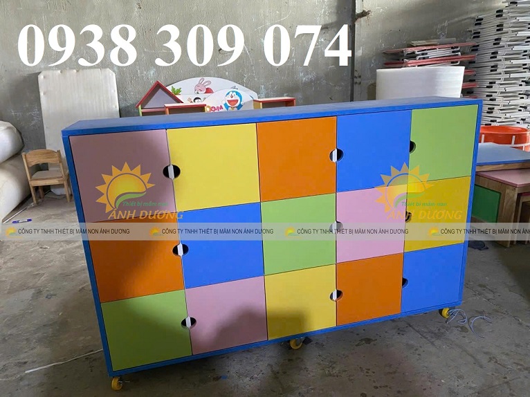 Tủ cặp dép mầm non 8 ô, tủ đựng balo mầm non