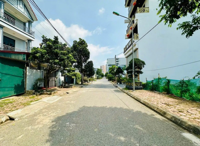 CHÍNH CHỦ GỬI BÁN EM EM HOA HẬU