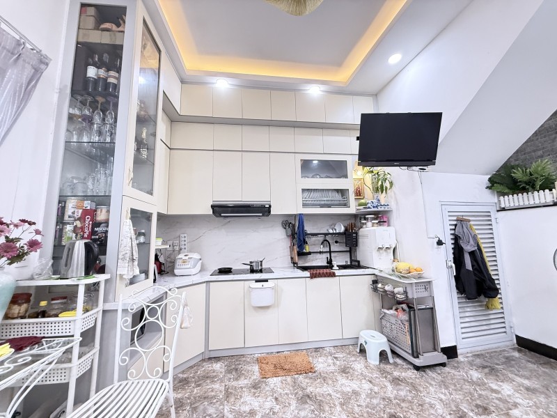 Bán nhà đường 160, Tăng Nhơn Phú A, Q9. Thủ Đức, TP HCM. DT 52m2, 2 tầng.  Giá 5,18  tỷ.