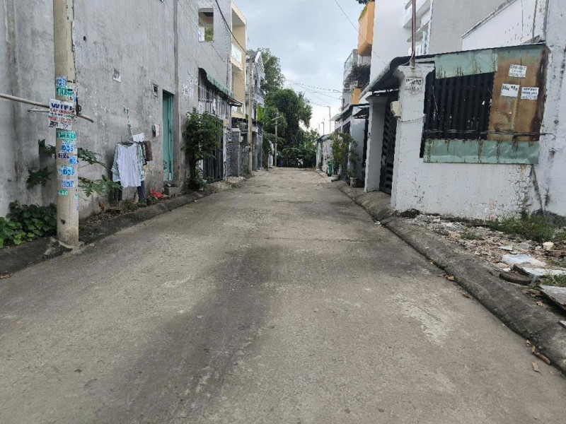 BÁN ĐẤT SỔ HỒNG NỞ HẬU HIẾM – ĐƯỜNG VÕ VĂN HÁT, QUẬN 9, TP. HỒ CHÍ MINH

-