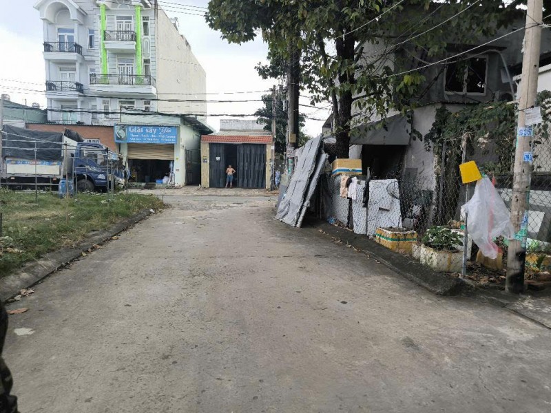 BÁN ĐẤT SỔ HỒNG NỞ HẬU HIẾM – ĐƯỜNG VÕ VĂN HÁT, QUẬN 9, TP. HỒ CHÍ MINH

-