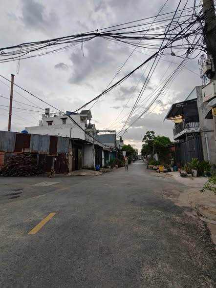 Bán đất full thổ cư 5x23m giá 3,75 tỷ Đường 6m nhựa thông Đông Thạnh 7