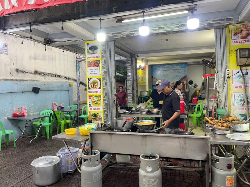 Bình Tân ! QUÁN ĂN GÓC 2 MT ĐẸP LẮM SANG RẺ 79 tr, QUÁN CƠM GÀ – HỦ TIẾU XÀO “ MINH KÝ “ MB vỉa hè