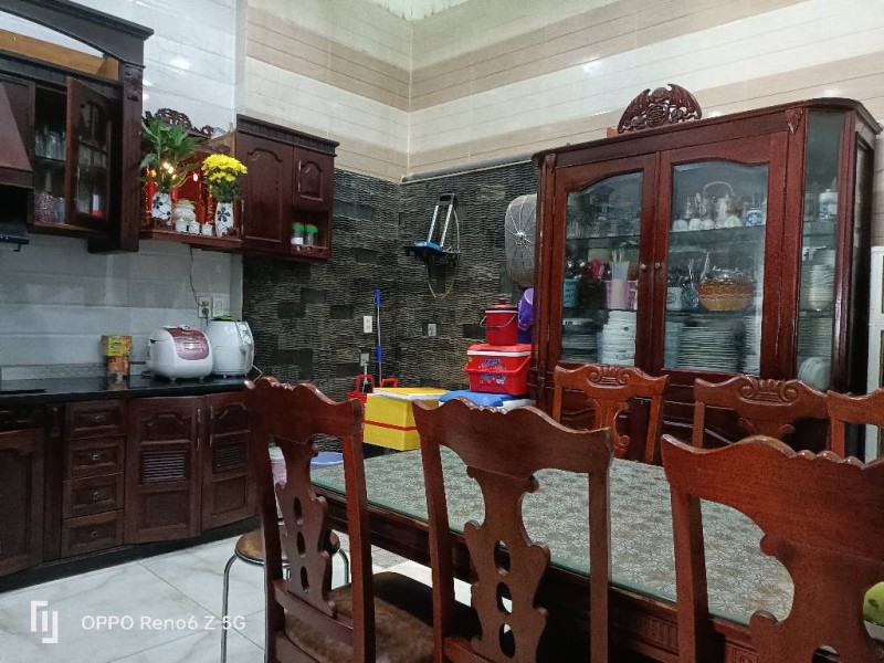 Mặt Tiền  Căn Góc không lộ giới Ngay Tân Hương  75m2  4Tầng 6 phòng Ngủ  8 TỶ 200 TL