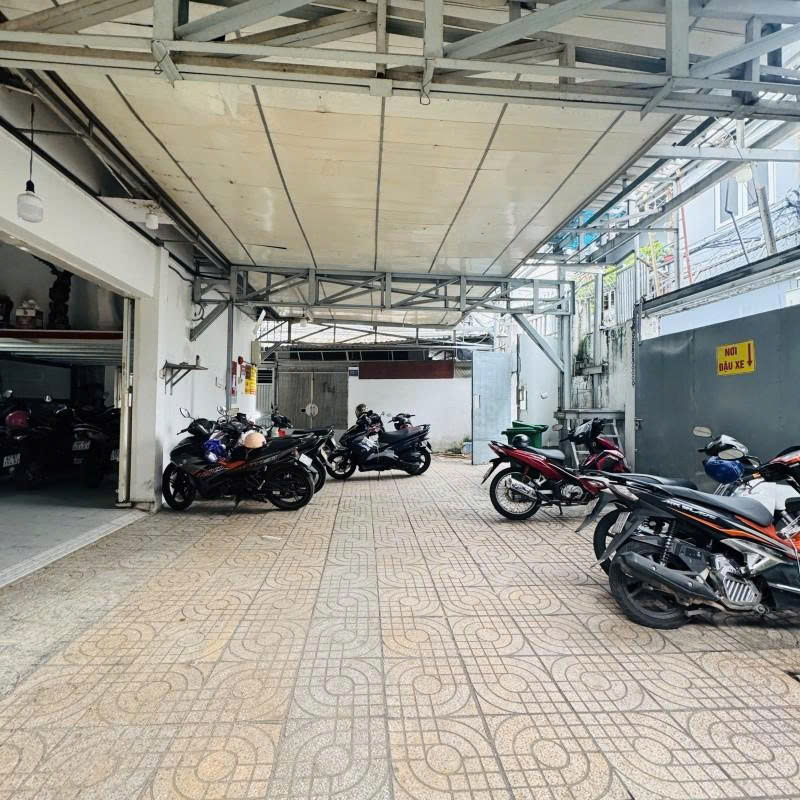 Bán nhà 1 Đời chủ - Hẻm 1/ Nguyễn Văn Đậu - gần Phan Đăng Lưu, 15x23m, 2 Tầng, 35 Tỷ.