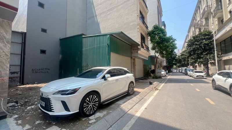 Ngõ ô tô thông Chu Huy Mân, Long Biên 11 tỷ 50m Tin thật - Nhà Thật