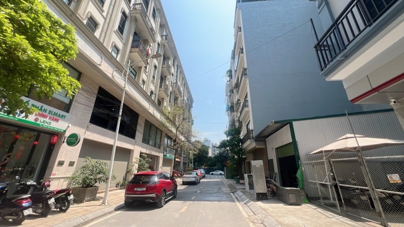 Ngõ ô tô thông Chu Huy Mân, Long Biên 11 tỷ 50m Tin thật - Nhà Thật