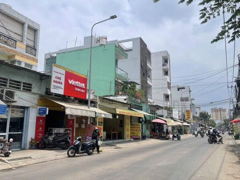 Bán nhà Mặt tiền Trương Phước Phan - gần Bình Trị ĐÔng, 5x25m 4 Tầng, 5PN, chỉ 10,5 Tỷ.