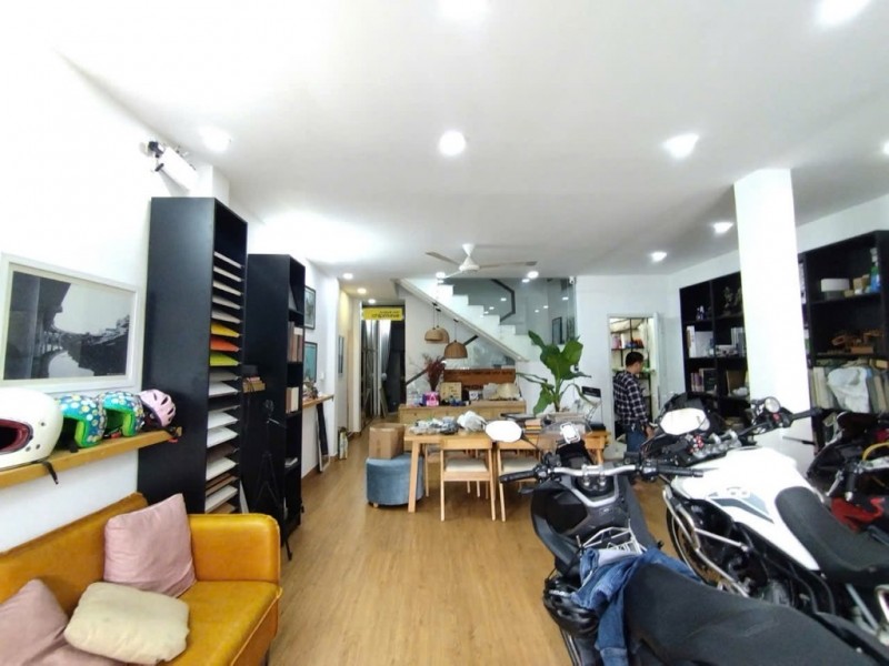 BÁN NHÀ LÂM VĂN BỀN Q7 HƯỚNG NAM