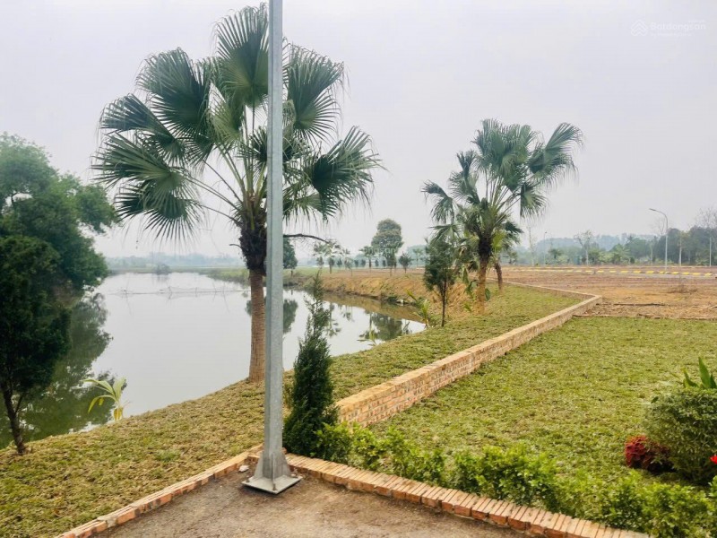 Bán lô siêu phẩm hàng hiếm Hòa Lạc  view hồ view suối đường to ô tô tránh 100m2 nhỉnh 2 tỷ
